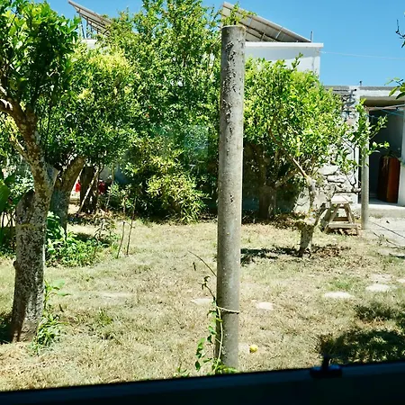 Art Village בית נופש *